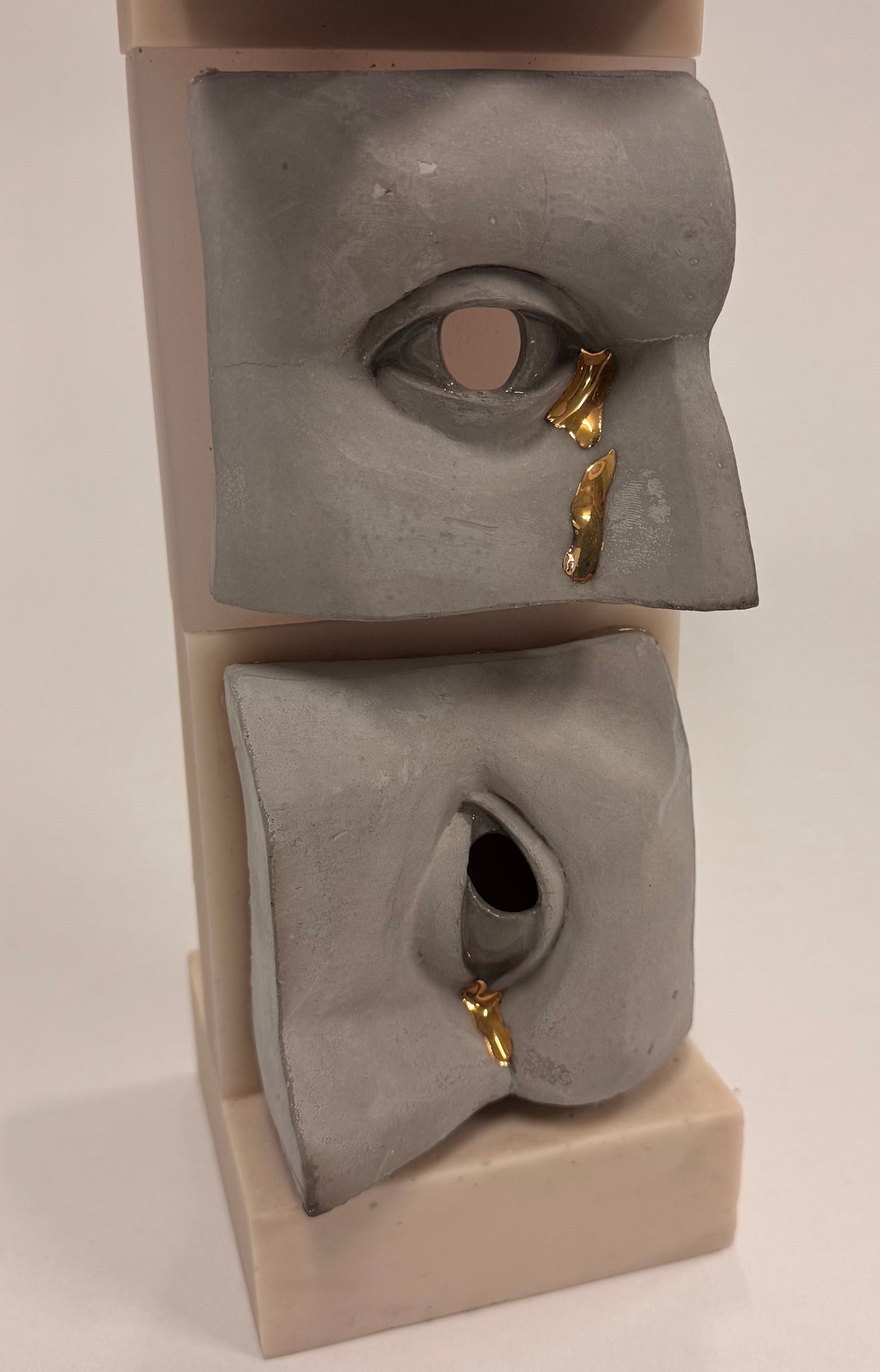 Tótem Emocional, Escultura en Cerámica de Baja Temperatura, Ramón Durán