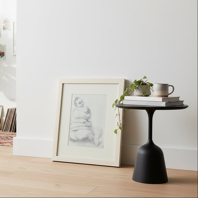 El Abrazo, Grafito Sobre Papel | Regina Solís García